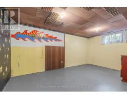 3 GLIDDON AVENUE - 22