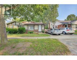 255 BRUNSWICK CRESCENT - 2