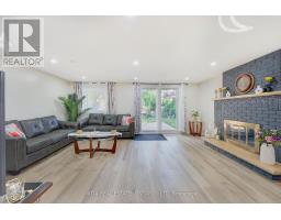 255 BRUNSWICK CRESCENT - 20