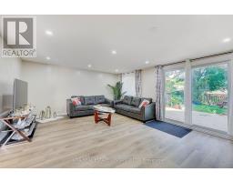 255 BRUNSWICK CRESCENT - 21