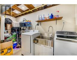 255 BRUNSWICK CRESCENT - 32