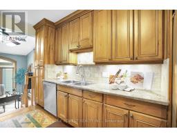 281 CATHCART STREET - 25