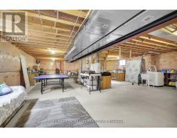 1307 NICOLE AVENUE - 35