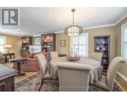 272 COMMISSIONERS ROAD E - 17