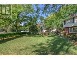 272 COMMISSIONERS ROAD E - 2