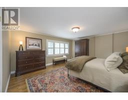 272 COMMISSIONERS ROAD E - 21