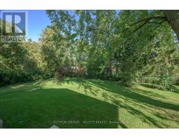 272 COMMISSIONERS ROAD E - 31