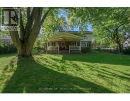 272 COMMISSIONERS ROAD E - 33