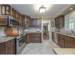 272 COMMISSIONERS ROAD E - 8