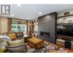 15 MONTE VISTA CRESCENT - 16