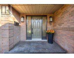 15 MONTE VISTA CRESCENT - 4