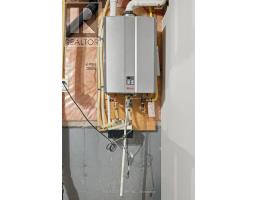 1012 OAKCROSSING ROAD - 41