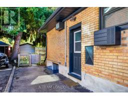 106 THORNTON AVENUE - 32