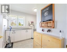 5017 HAMILTON ROAD - 17