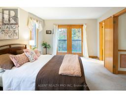 922 COUNTRY CLUB CRESCENT - 13