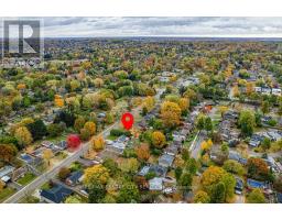 377 GRIFFITH STREET - 35