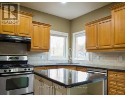 1366 KAINS WOODS TERRACE - 4