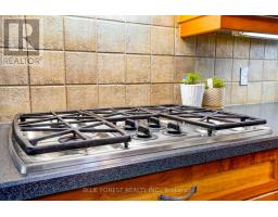 174 MCARTHUR STREET - 18