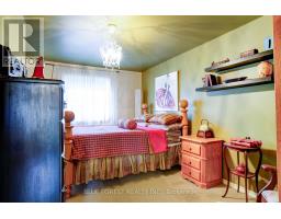 174 MCARTHUR STREET - 35