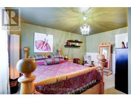 174 MCARTHUR STREET - 36