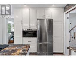 32 ST ANDREW STREET S - 19