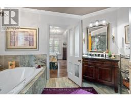 32 ST ANDREW STREET S - 33