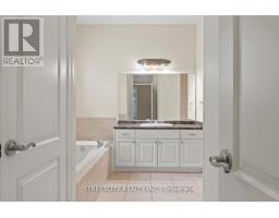 25 - 124 NORTH CENTRE ROAD - 21