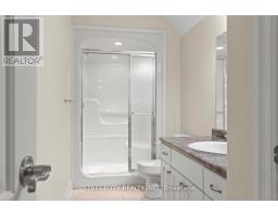 25 - 124 NORTH CENTRE ROAD - 32