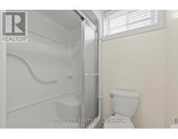 25 - 124 NORTH CENTRE ROAD - 38