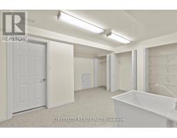 25 - 124 NORTH CENTRE ROAD - 39