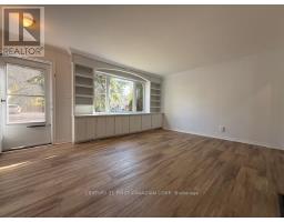 17 VINCENT CRESCENT S - 10