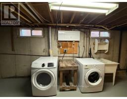 17 VINCENT CRESCENT S - 24