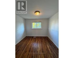 17 VINCENT CRESCENT S - 38