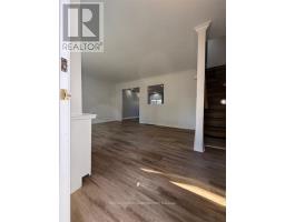 17 VINCENT CRESCENT S - 4