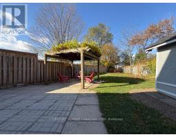 17 VINCENT CRESCENT S - 43