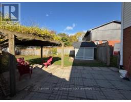 17 VINCENT CRESCENT S - 48