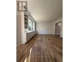 17 VINCENT CRESCENT S - 5