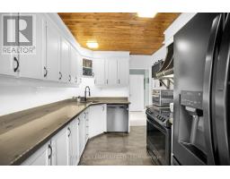 1183 PRINCESS AVENUE - 9