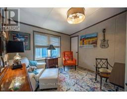 130 - 22790 AMIENS ROAD - 25