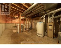 56 - 120 CENTRE STREET - 27