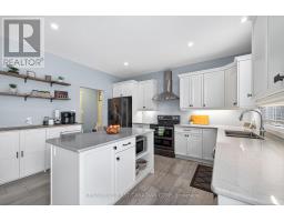 99 THAMES SPRINGS CRESCENT - 18