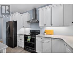 99 THAMES SPRINGS CRESCENT - 22