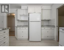 19 - 65 FIDDLERS GREEN ROAD - 16