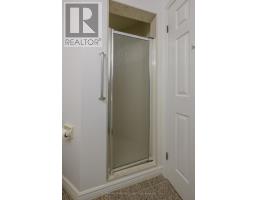 19 - 65 FIDDLERS GREEN ROAD - 24