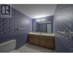 19 - 65 FIDDLERS GREEN ROAD - 35