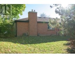 19 - 65 FIDDLERS GREEN ROAD - 6