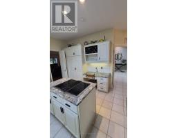 27 - 1200 RIVERSIDE DRIVE - 12