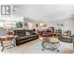 27 - 1200 RIVERSIDE DRIVE - 9