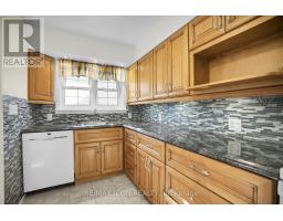 115 MARLBOROUGH AVENUE - 10