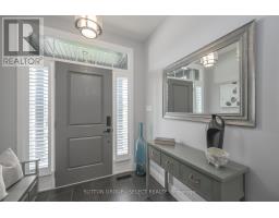 697 BARKER STREET - 37